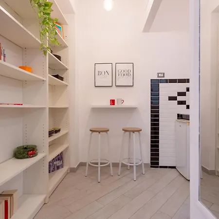 Stanza Comoda E Silenziosa Con Bagno Privato E Area Lavoro E Relax Rome Exterior photo